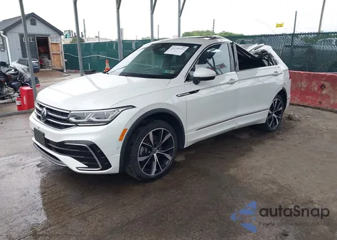 2022 Volkswagen Tiguan 2.0T Sel R-Line из США, поврежденный, VIN 3VV4B7AX4NM150568